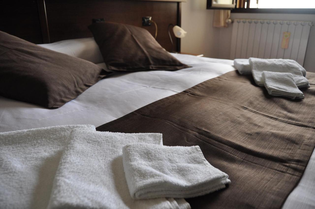 Bed & Breakfast Giardini Di Marzo Lecce Exteriör bild