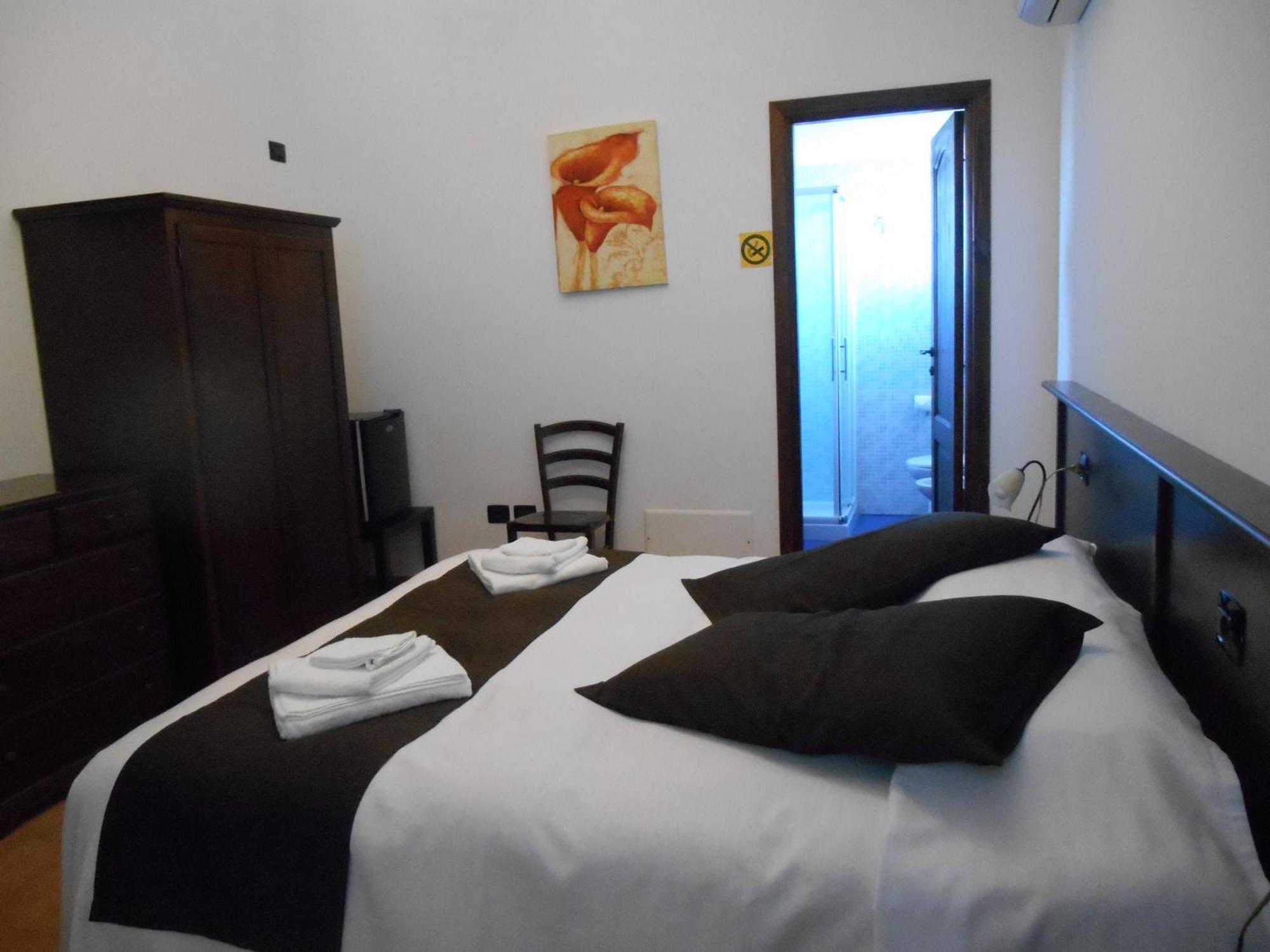 Bed & Breakfast Giardini Di Marzo Lecce Exteriör bild