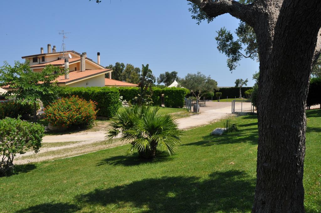 Bed & Breakfast Giardini Di Marzo Lecce Exteriör bild