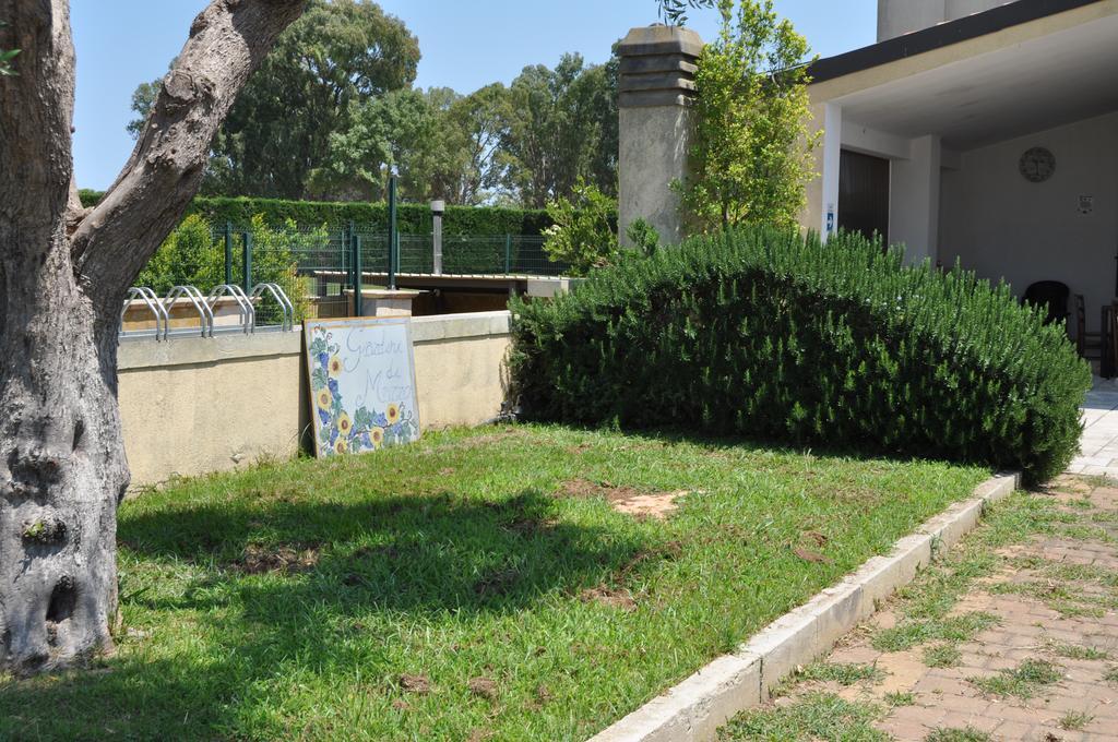 Bed & Breakfast Giardini Di Marzo Lecce Exteriör bild