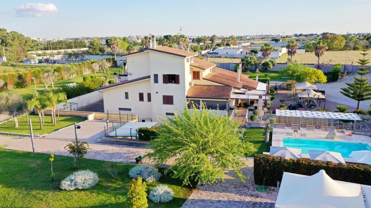 Bed & Breakfast Giardini Di Marzo Lecce Exteriör bild